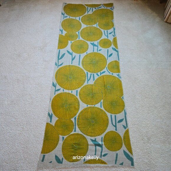 NWOT Cashmere Scarf Retro Scandinavian Design - Picture 10 of 14